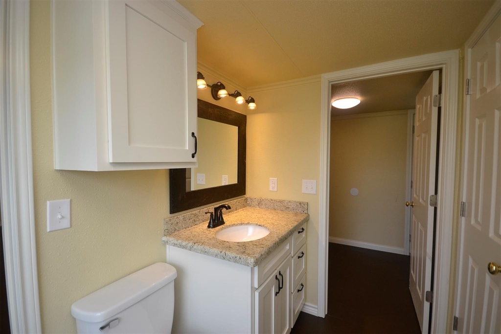 12652 Calvary Road - Photo 9