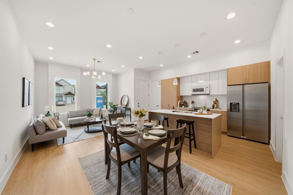 6514 Luce Street - Photo 1
