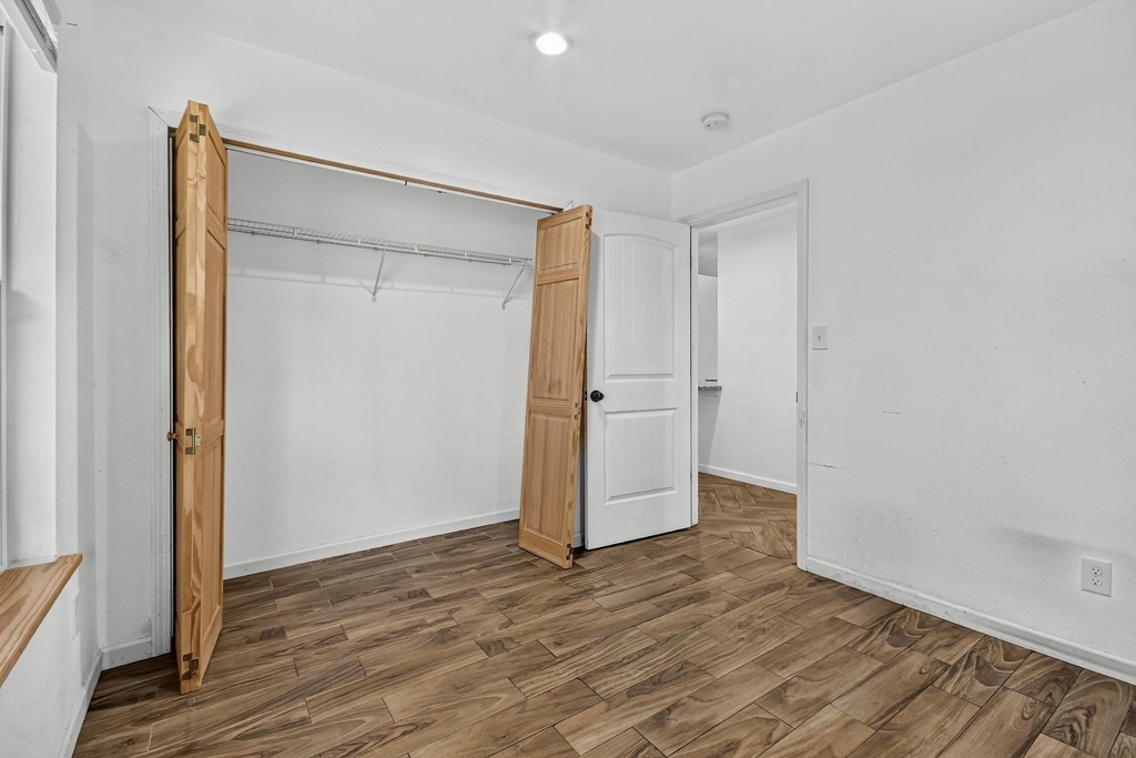 4530 Stanford Court - Photo 10