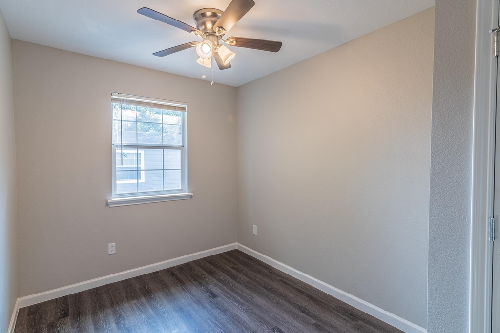 3102 Wentworth Street - Photo 11