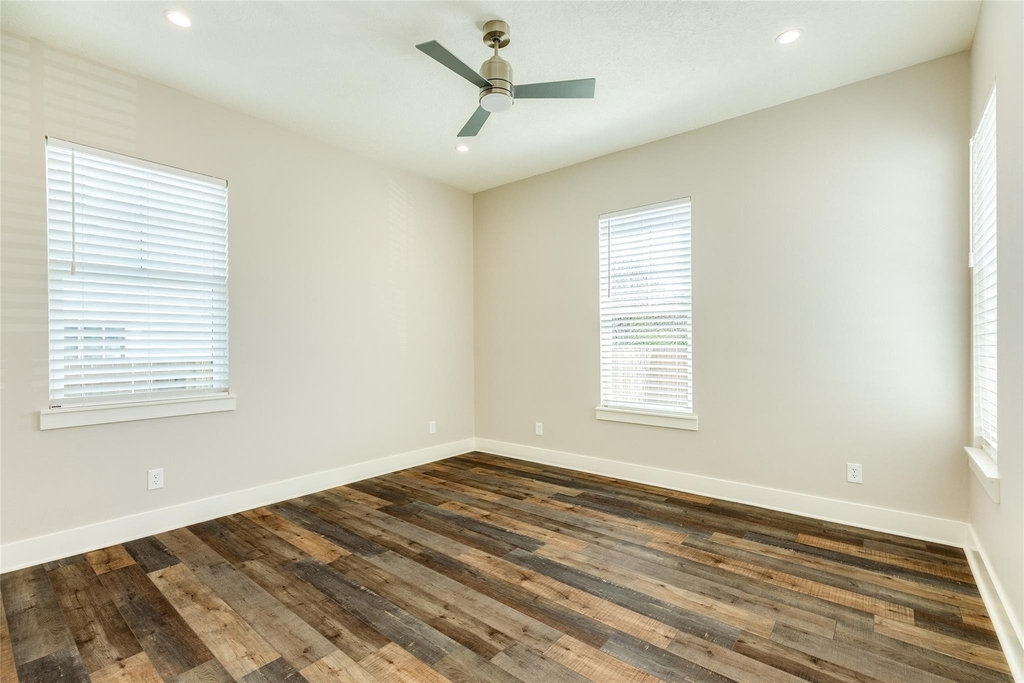 3228 Avenue R - Photo 15
