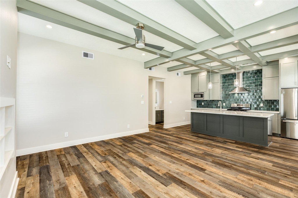 3228 Avenue R - Photo 5