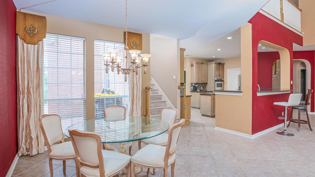3007 Smokey Hollow Dr - Photo 3