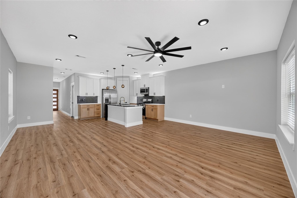 1836 Ferguson Way Street - Photo 3