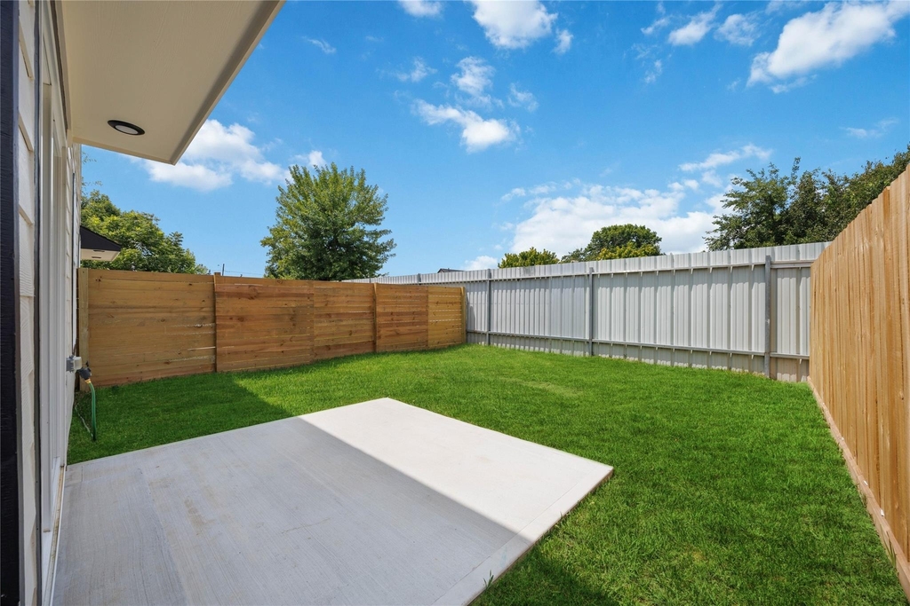 1836 Ferguson Way Street - Photo 6