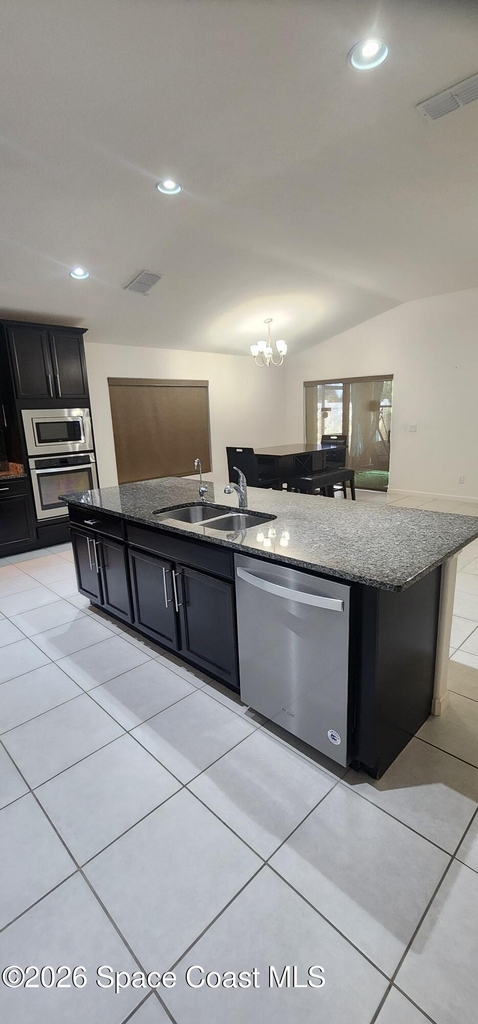 1817 Elkins Point Drive - Photo 21