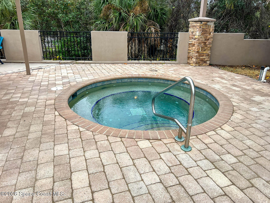 1800 Noel Place - Photo 27