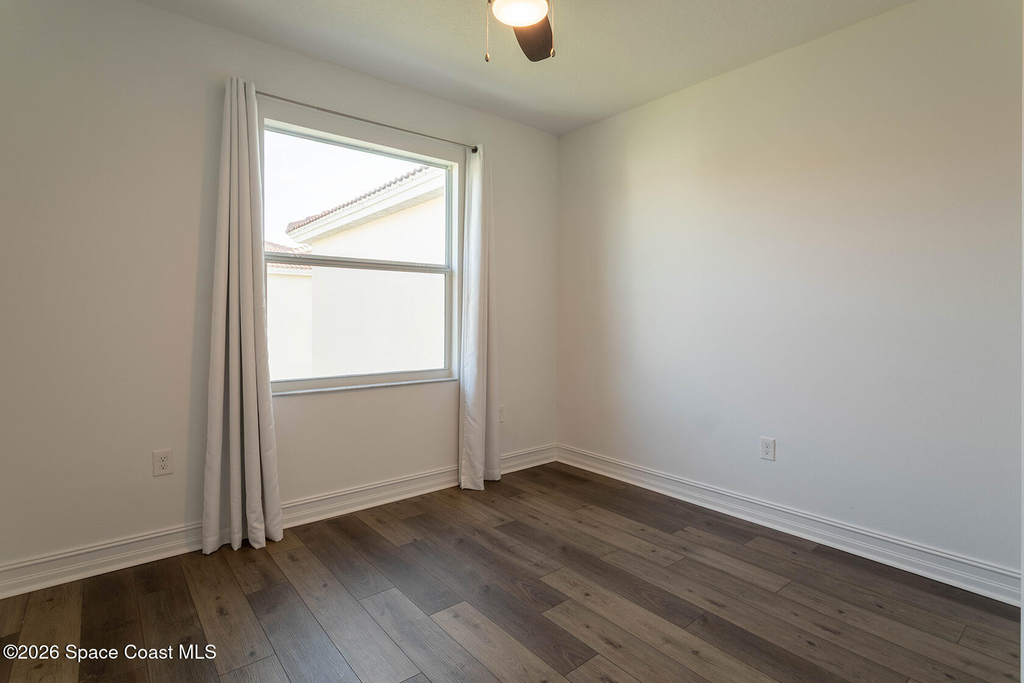 1800 Noel Place - Photo 17
