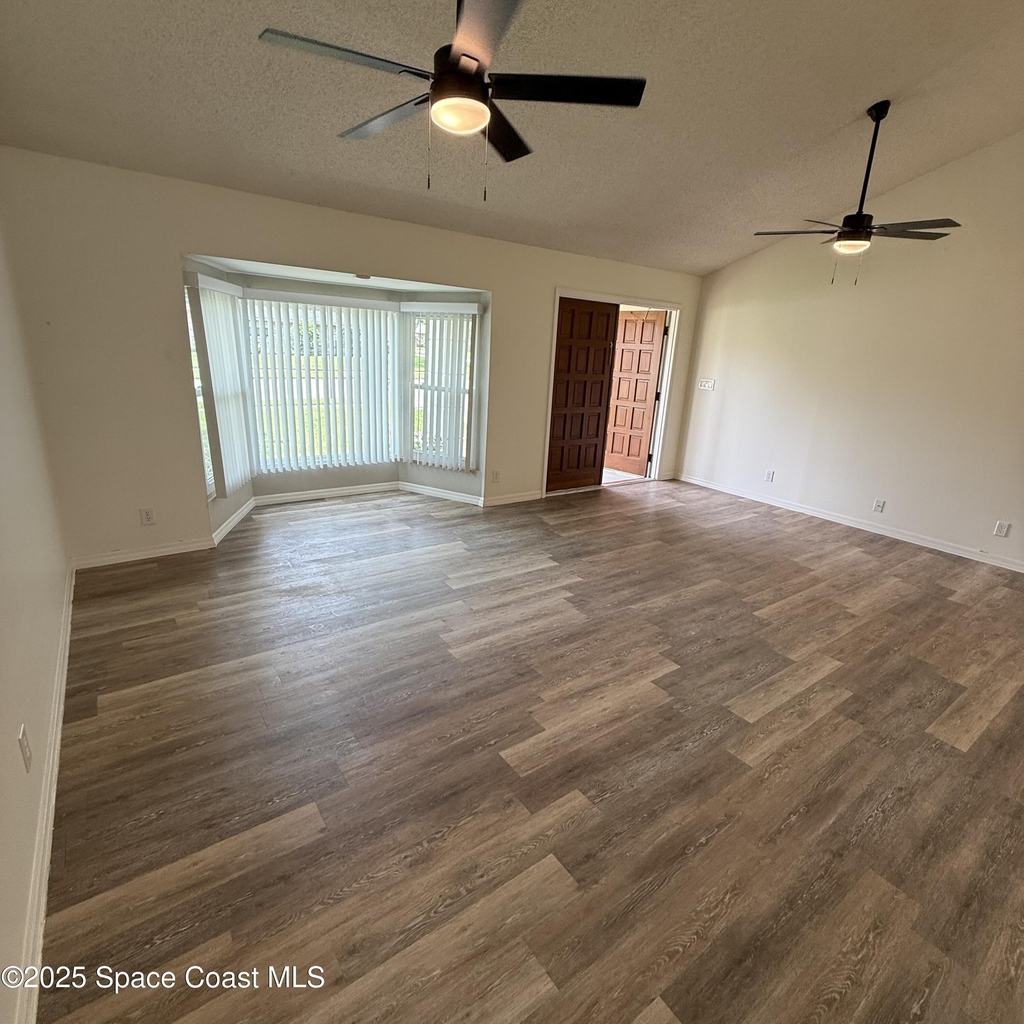 2180 Vista Terrace - Photo 4