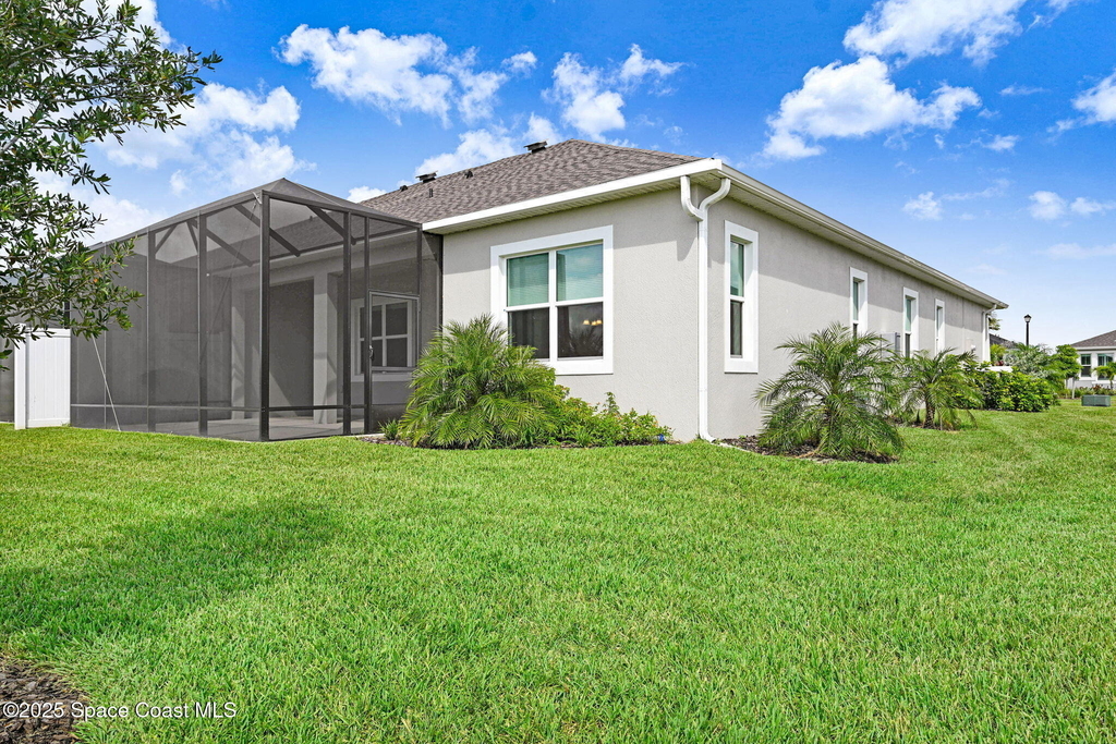 2988 Pangea Circle - Photo 4
