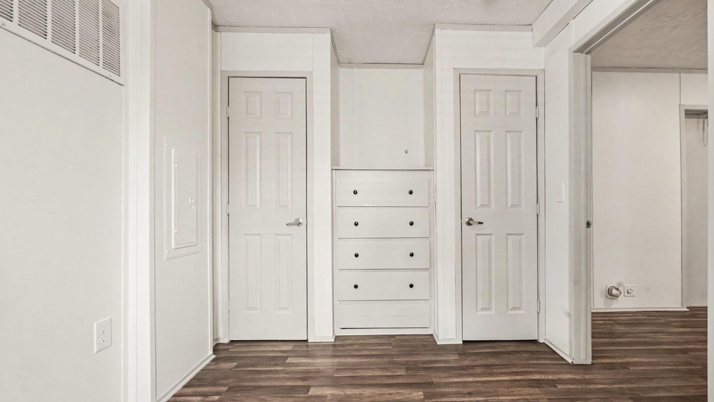 25024 Twin Oaks Drive - Photo 11