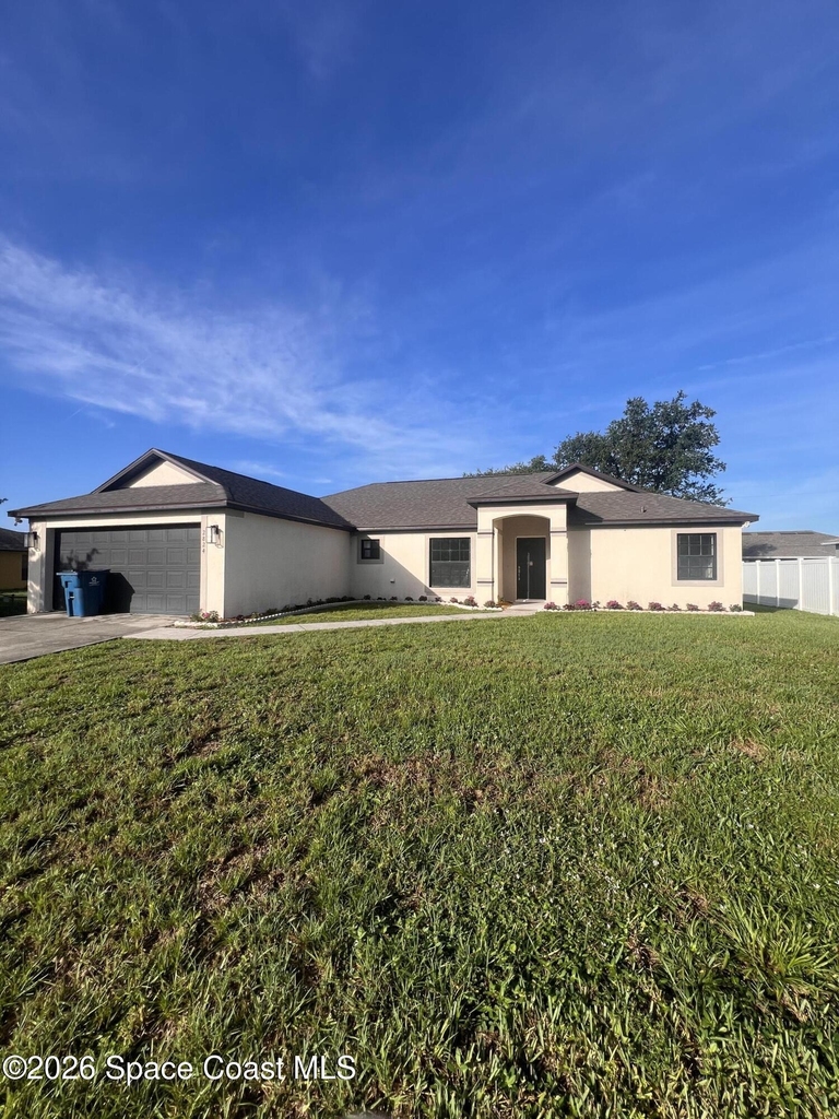 2824 Landry Avenue Se - Photo 0