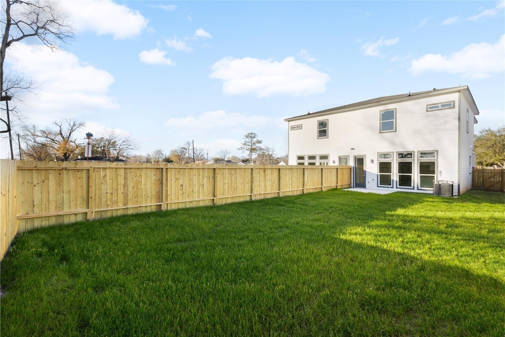 5502 Pershing Street Unit A - Photo 28