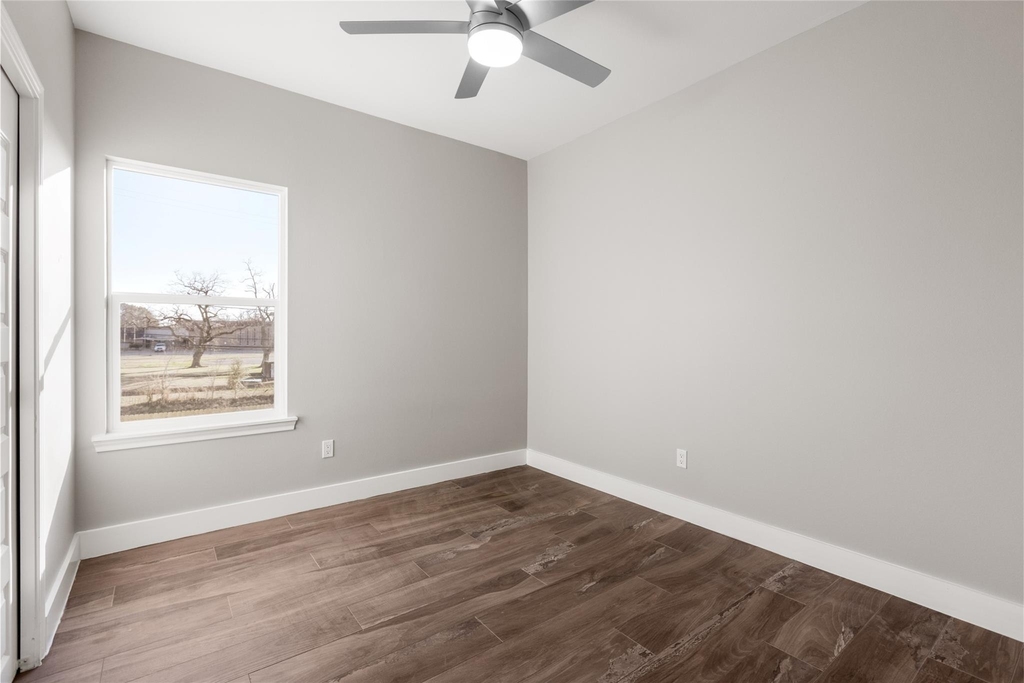 5502 Pershing Street Unit A - Photo 13