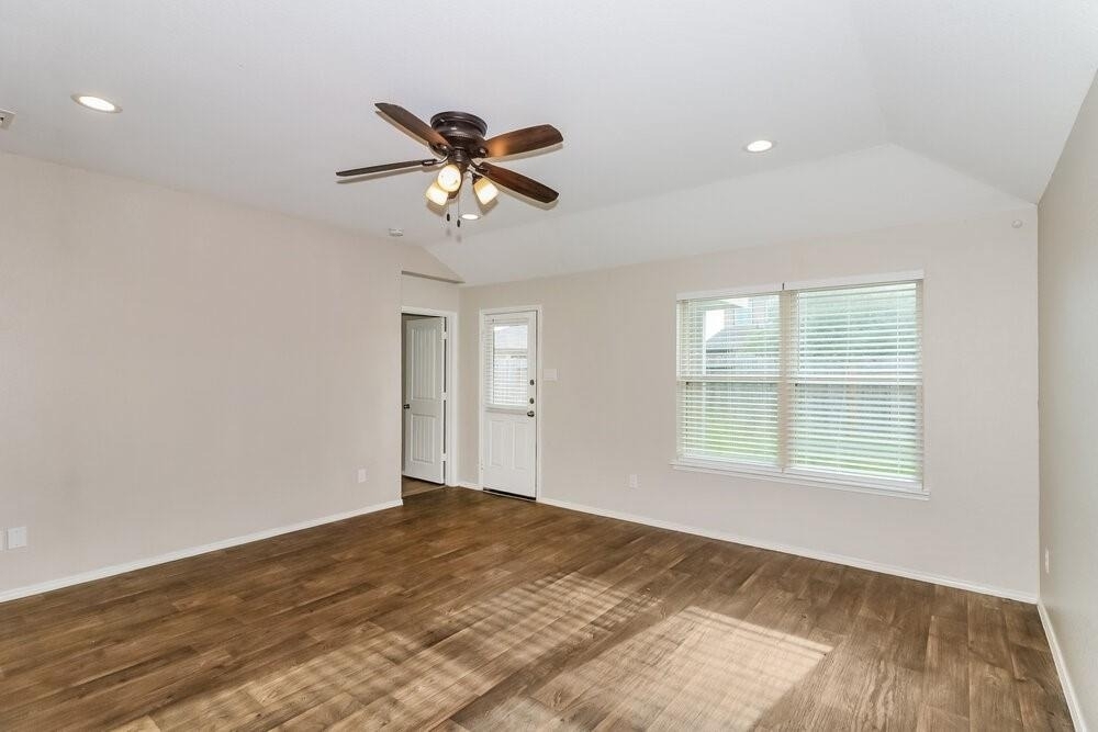 8102 Rose Petals Lane - Photo 1