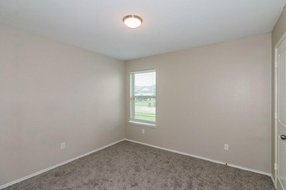 8102 Rose Petals Lane - Photo 12