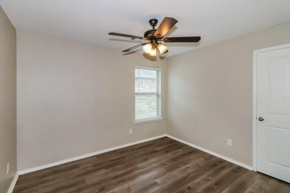 8102 Rose Petals Lane - Photo 11