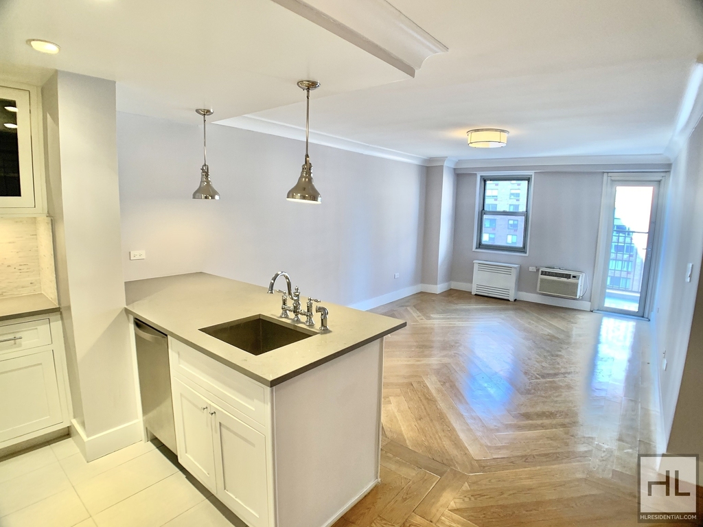 West 97th Street - Photo 0