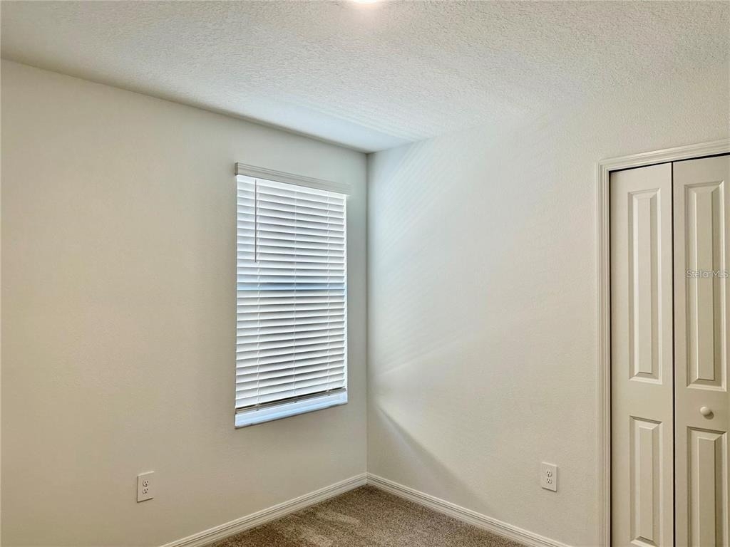 17606 Happytrails Street - Photo 25