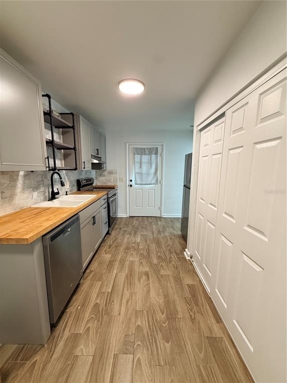 227 W Wisconsin Avenue - Photo 4