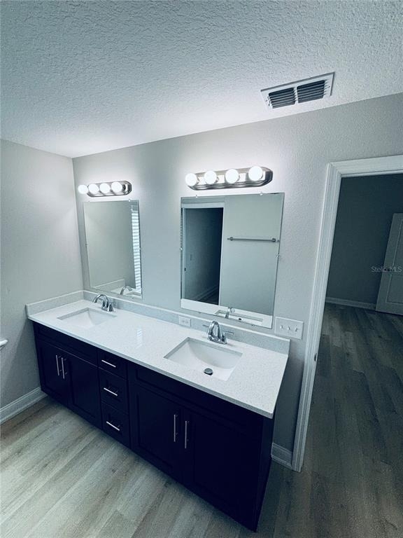 2060 Everest Street - Photo 11