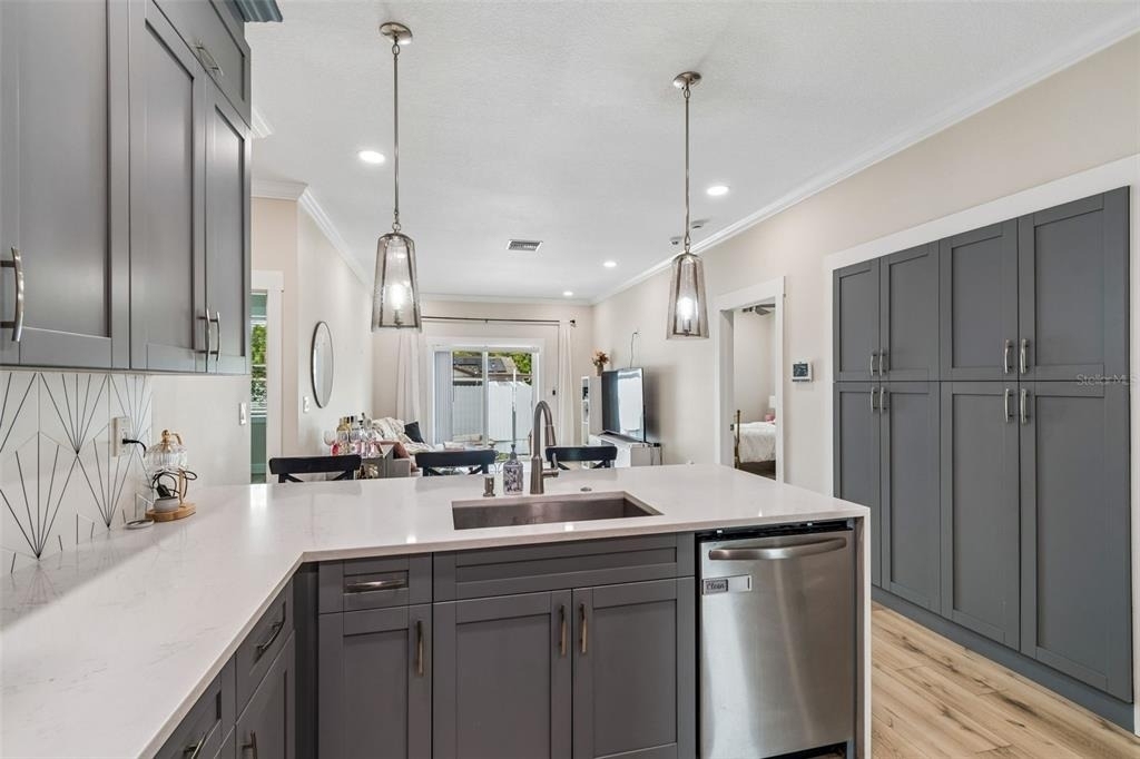 1901 W Cluster Avenue - Photo 22
