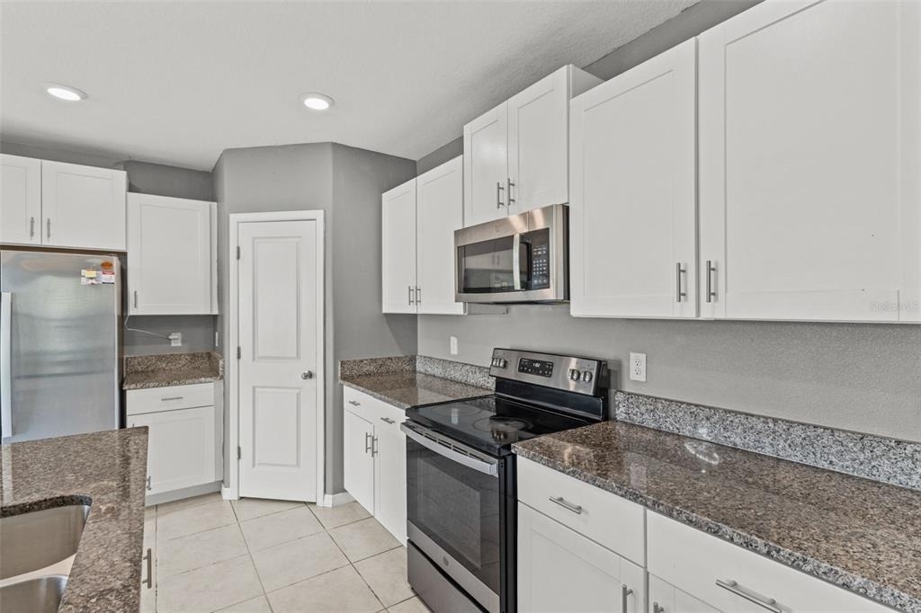 16671 Kingman Reef Street - Photo 13