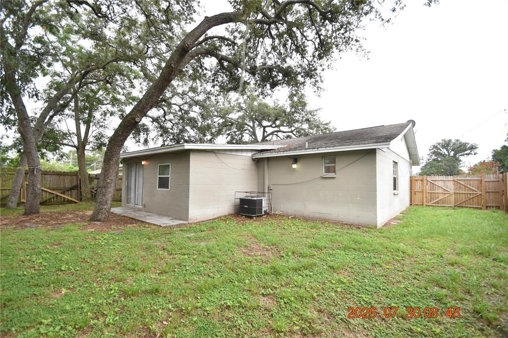 12203 N 9th Street - Photo 3