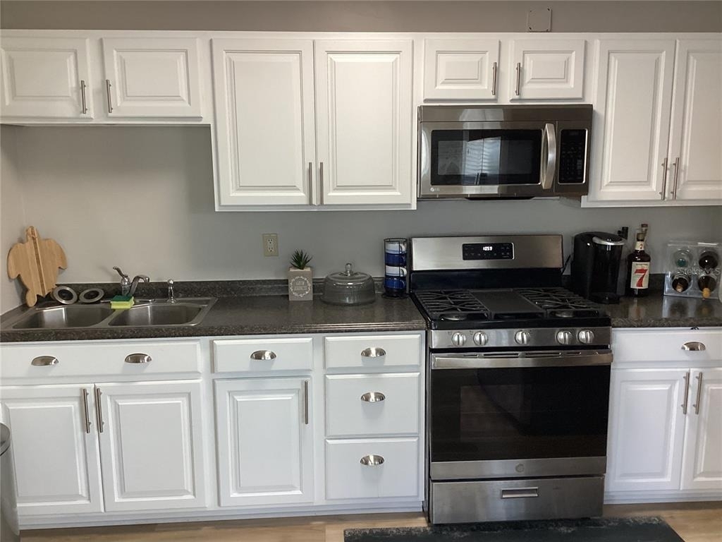 6062 Oak Ridge Avenue - Photo 7