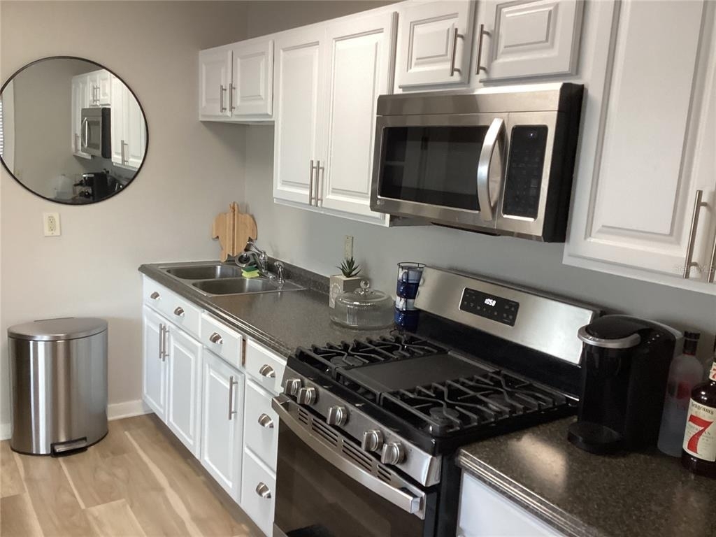 6062 Oak Ridge Avenue - Photo 5