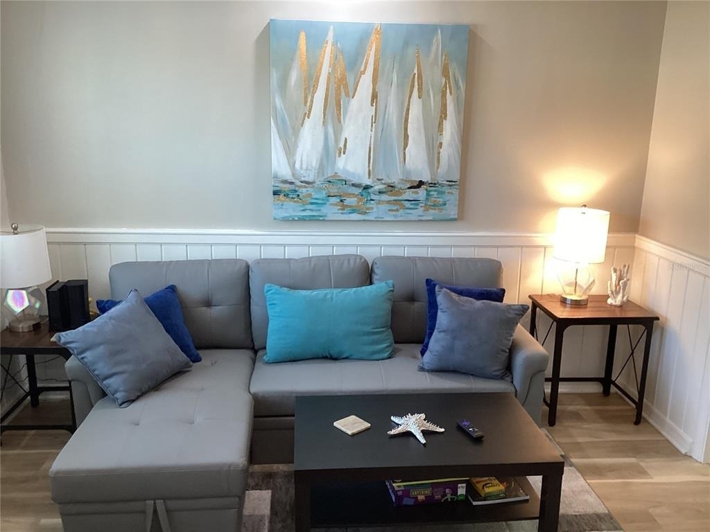 6062 Oak Ridge Avenue - Photo 3