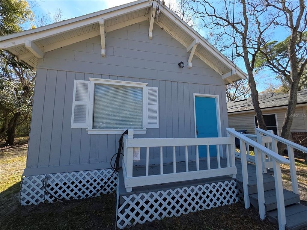2110 W 41st Street - Photo 0