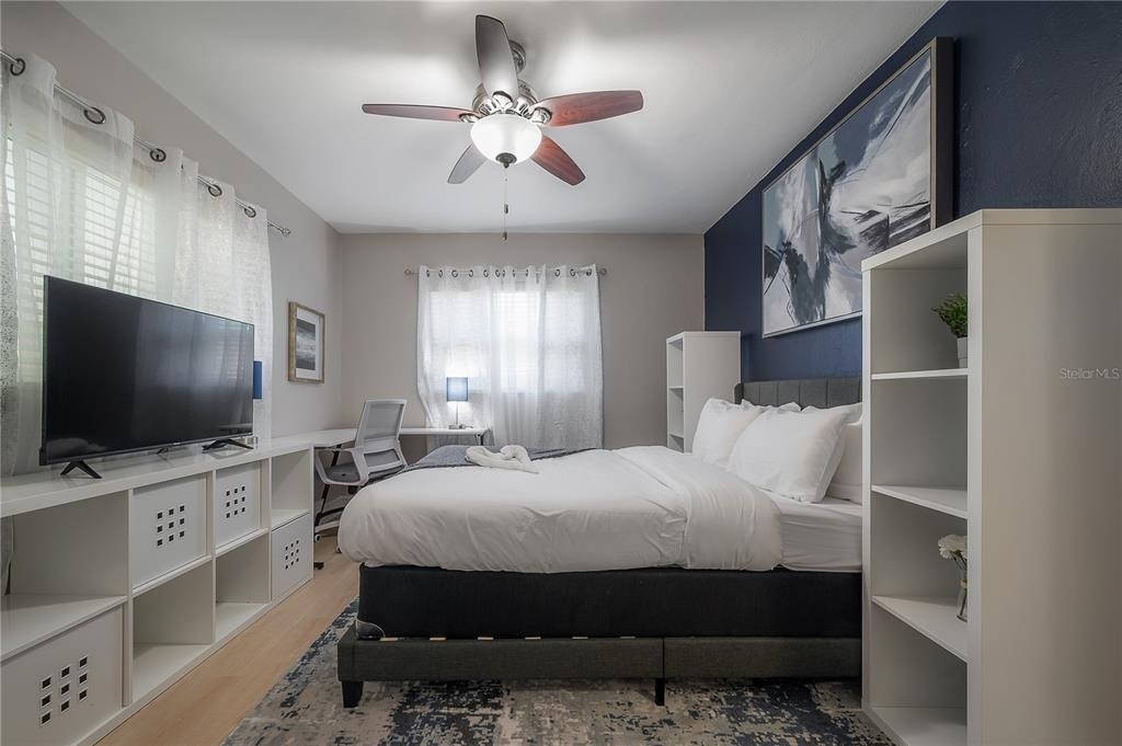 2916 W Collins Street - Photo 8