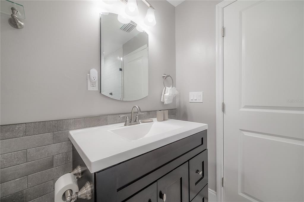 2916 W Collins Street - Photo 31