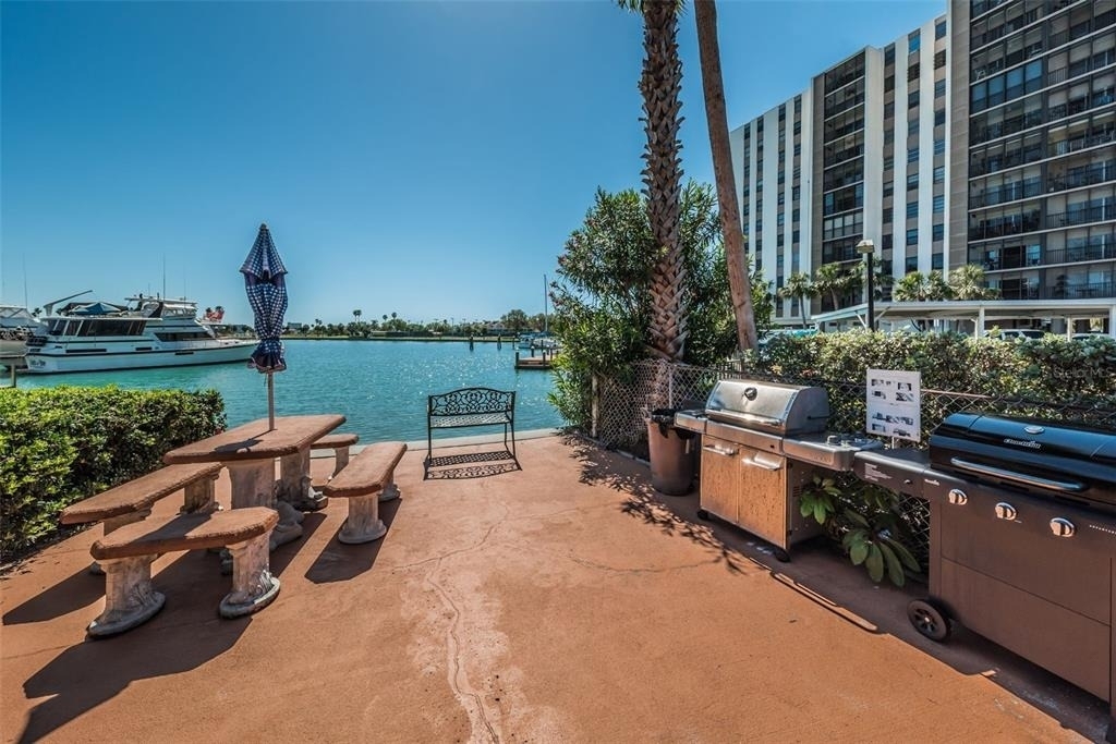 10365 Paradise Boulevard - Photo 21