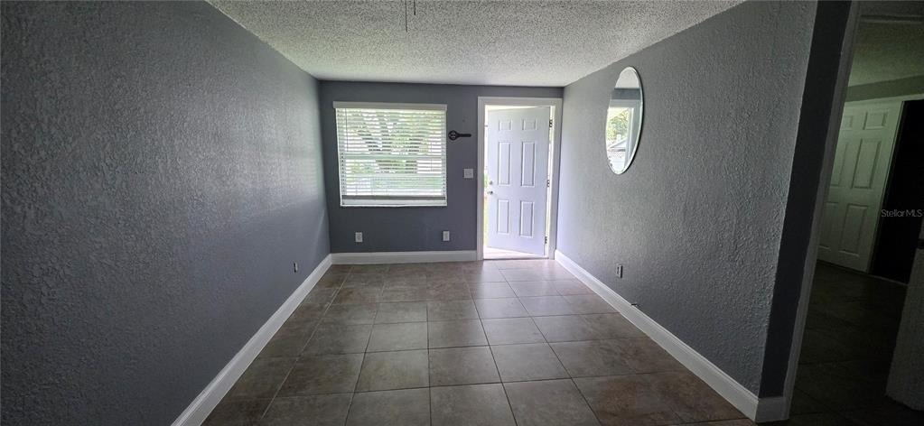 1308 E Yukon Street - Photo 4