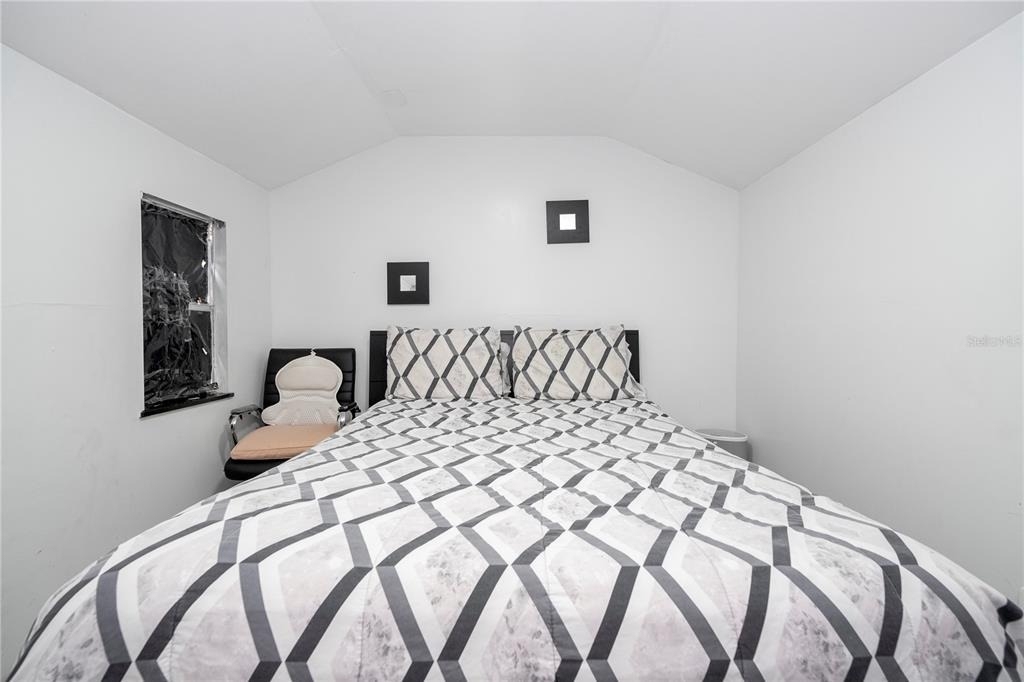 1594 Frances Street - Photo 43