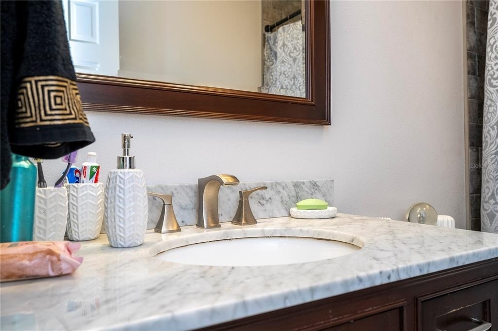 1594 Frances Street - Photo 27