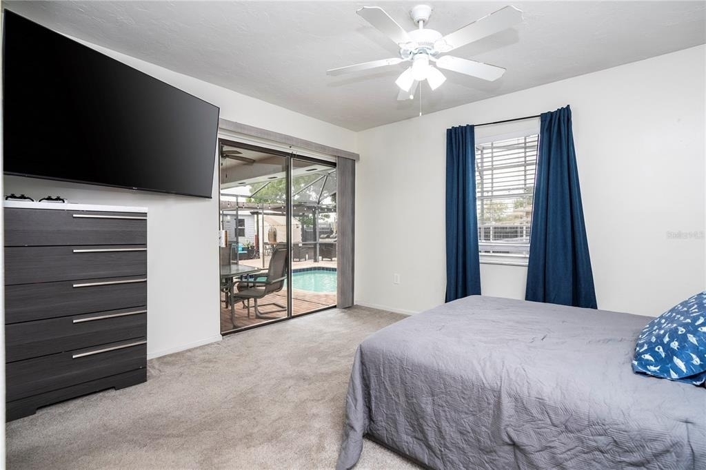 1594 Frances Street - Photo 11