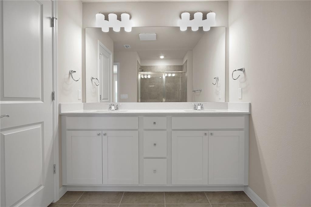 4292 Chester Springs Boulevard - Photo 17