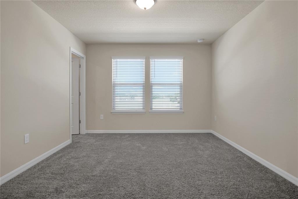 4292 Chester Springs Boulevard - Photo 11