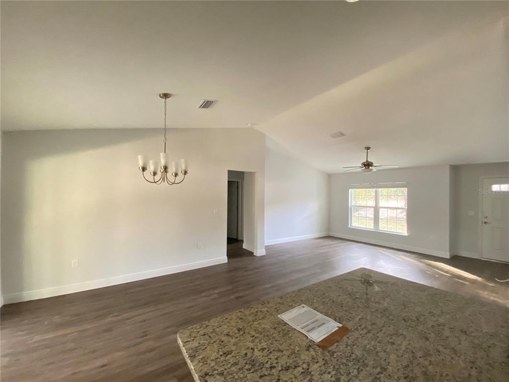 9205 N Elkcamp Boulevard - Photo 11