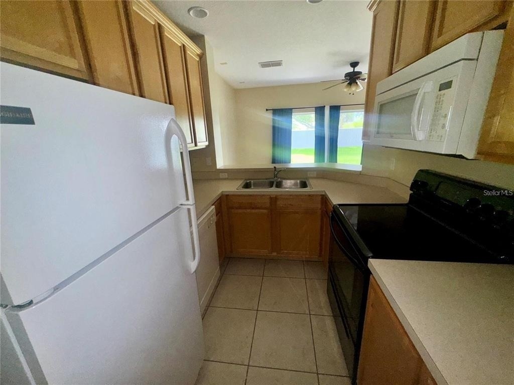 9448 Flowering Cottonwood Road - Photo 4