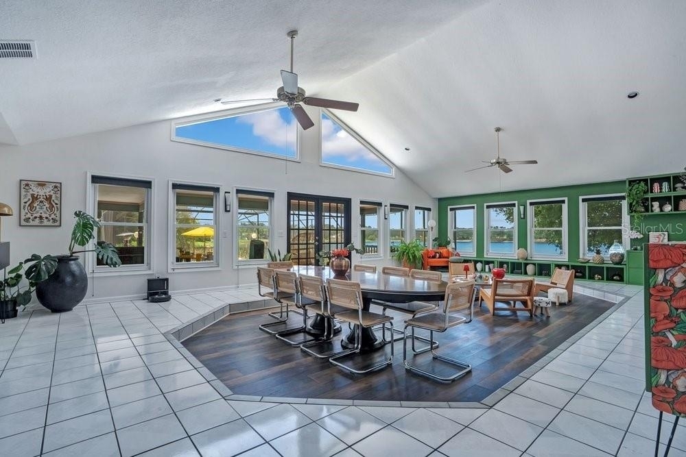 8142 Chianti Drive - Photo 3