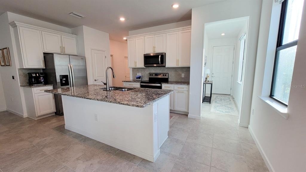 6052 Baywood Court - Photo 5