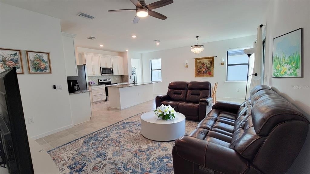 6052 Baywood Court - Photo 3
