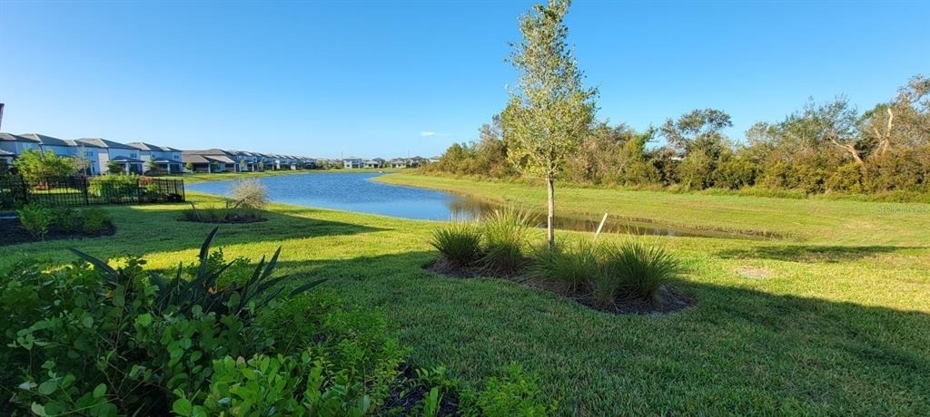 6052 Baywood Court - Photo 17