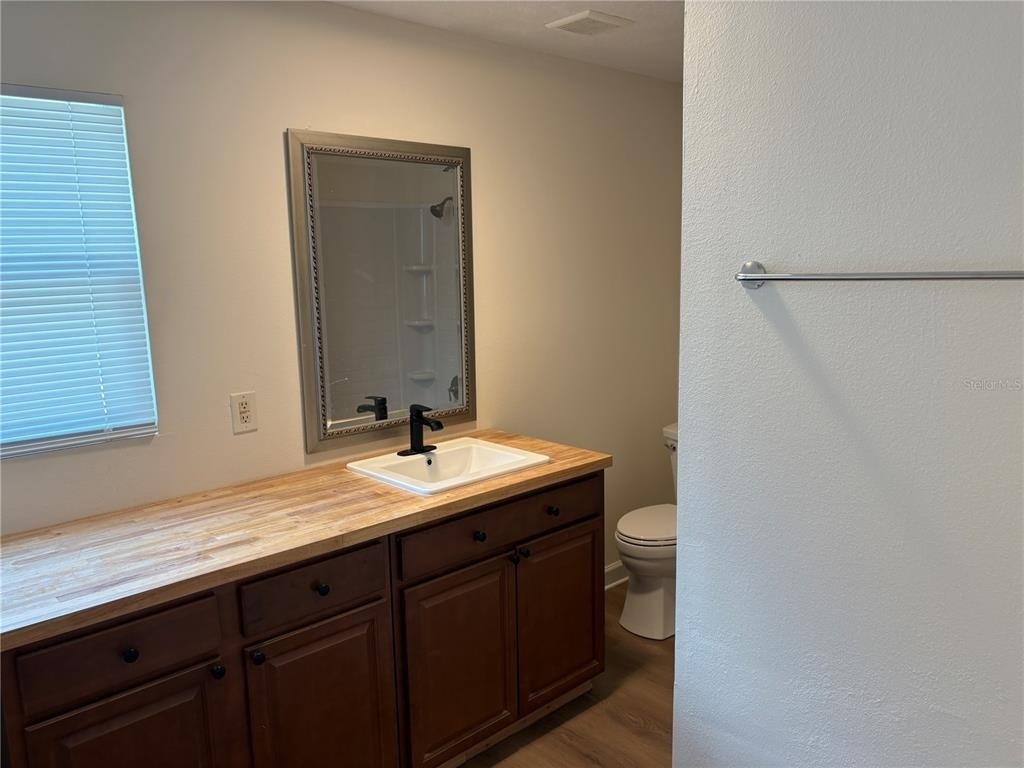 1100 Jamela Drive - Photo 13