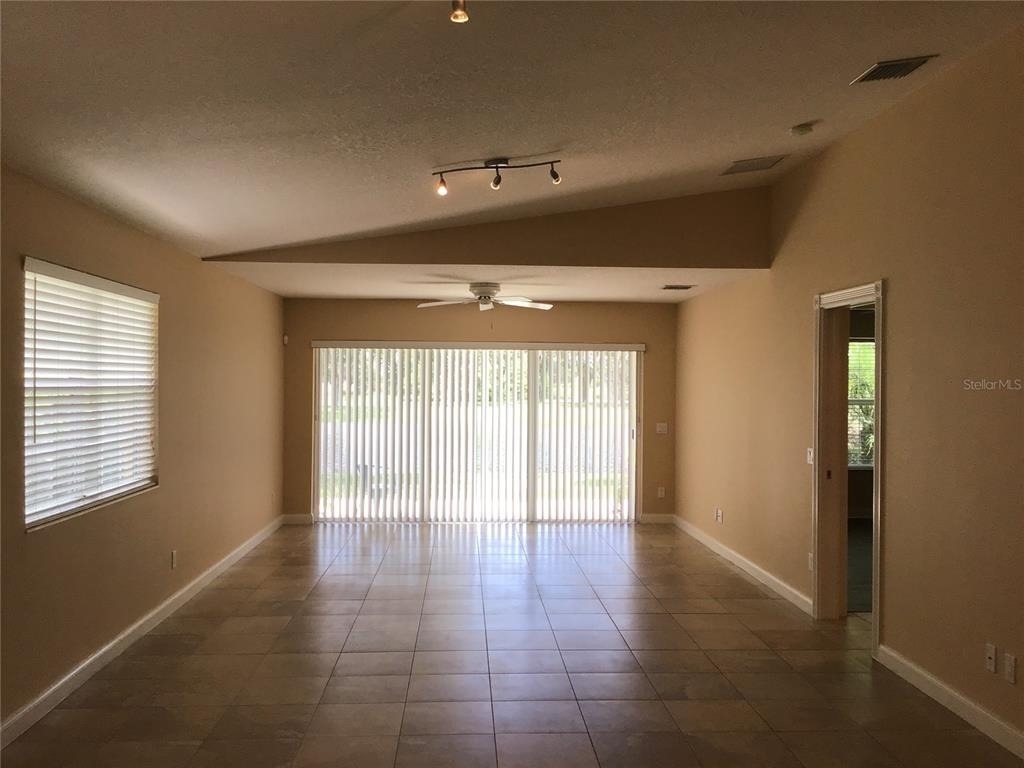11824 Delfina Lane - Photo 3