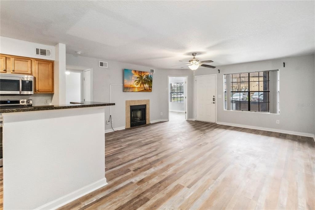 320 Black Oak Court - Photo 9